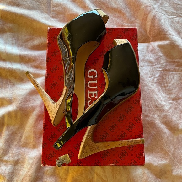 Guess Heels! - Picture 6 of 6